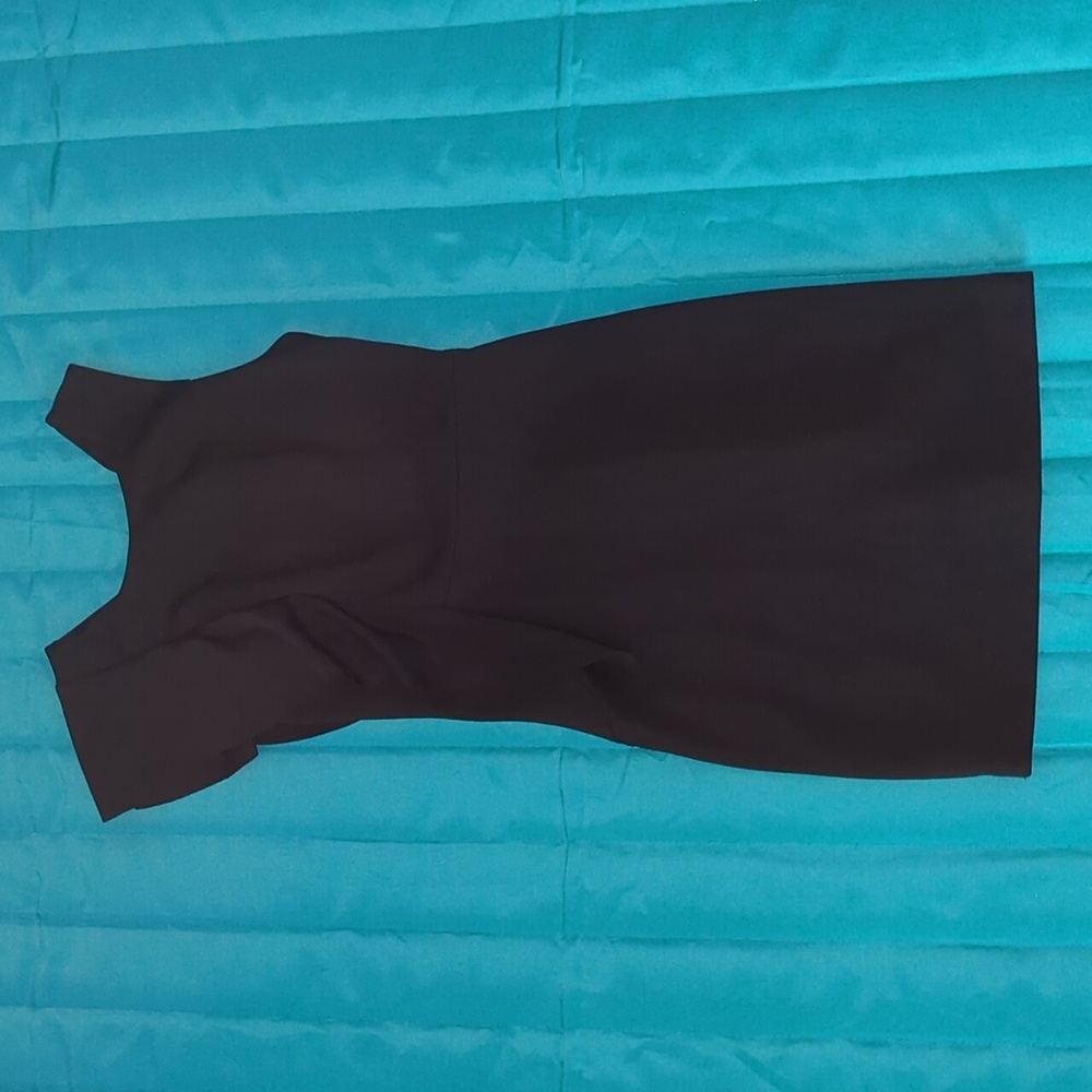 Gianni Bini Black Flutter Shoulder Dress